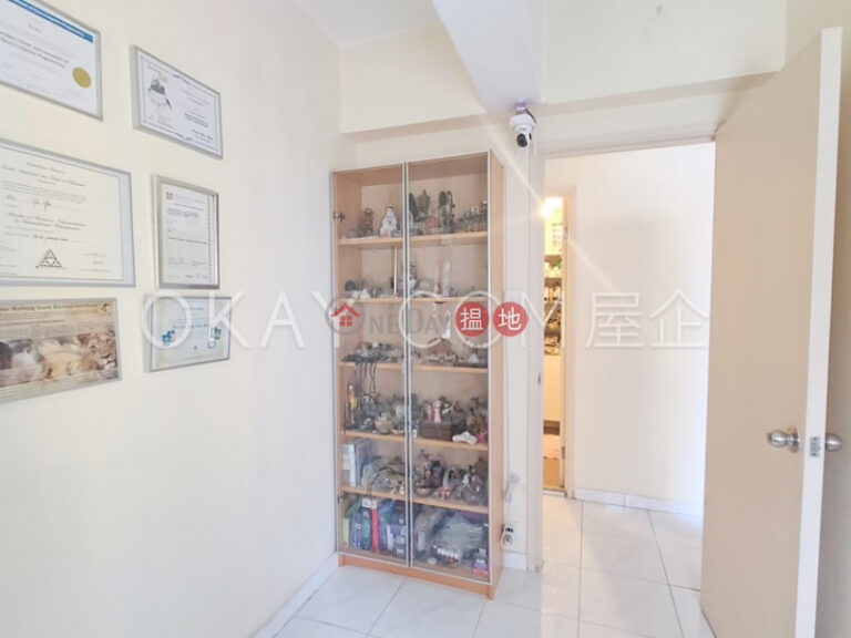 Tasteful 3 bedroom on high floor | For Sale