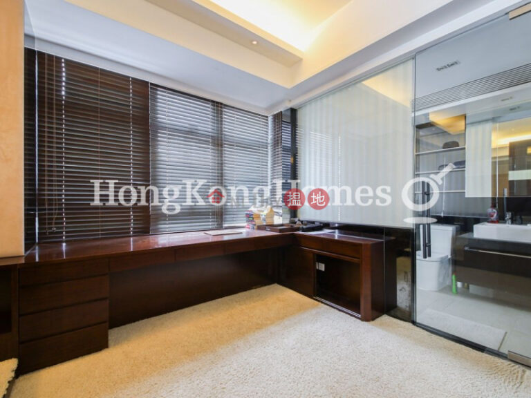 Studio Unit for Rent at J Residence