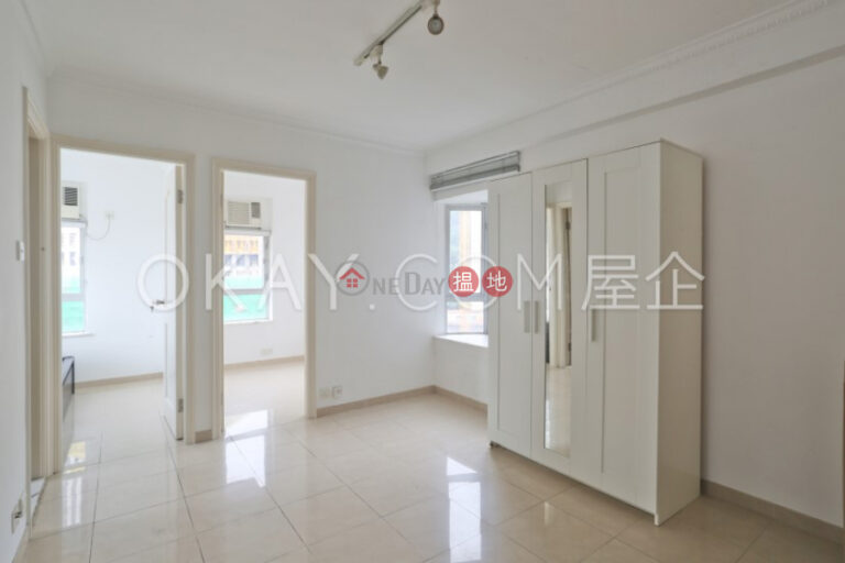 Intimate 1 bedroom on high floor | For Sale