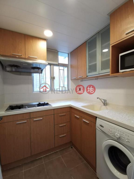  Flat for Rent in Johnston Court, Wan Chai