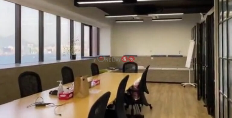 電話: 98755238