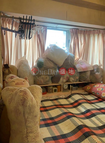 灣仔海華苑1座單位出售|住宅