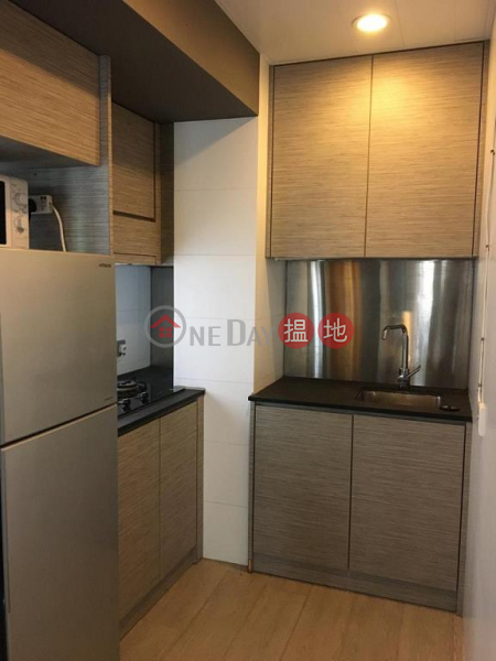  Flat for Rent in Kar Yau Building, Wan Chai