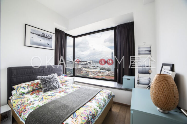 Luxurious 2 bedroom with sea views & balcony | Rental