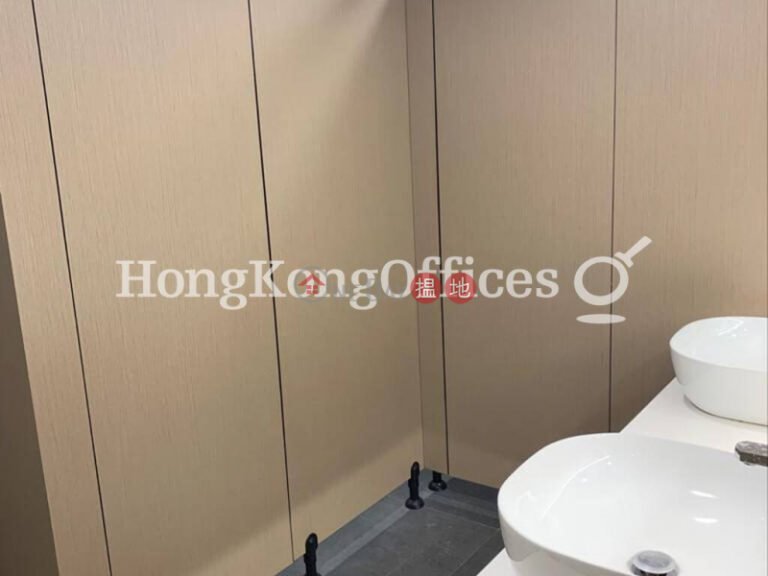 Office Unit for Rent at Tak Lee Commercial Building