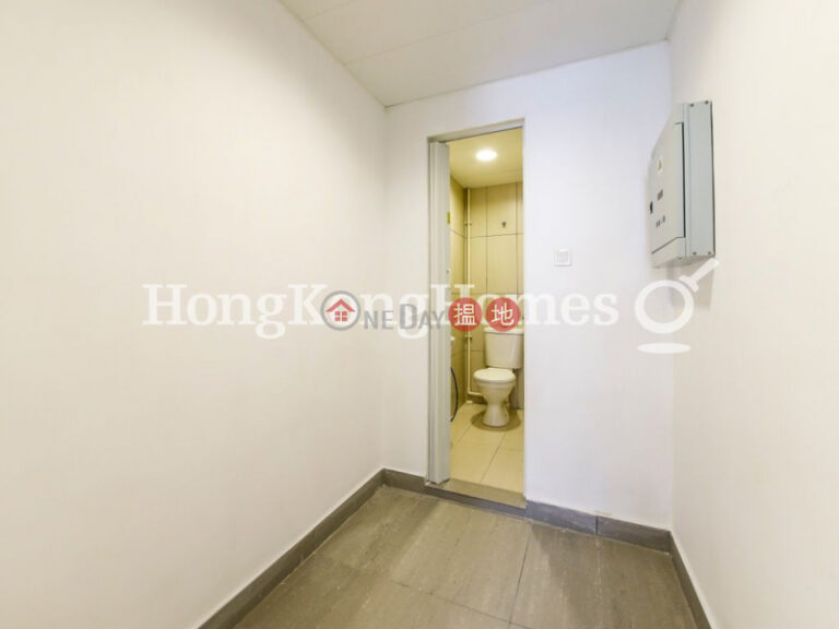 萃峯三房兩廳單位出售