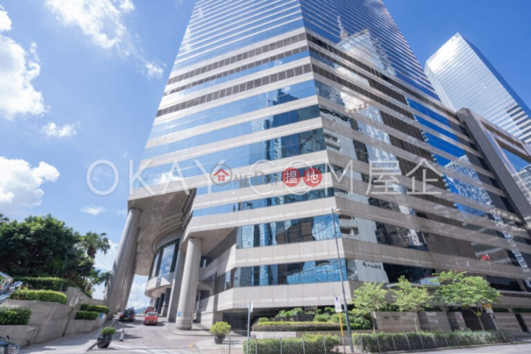 Unique 1 bedroom on high floor | For Sale