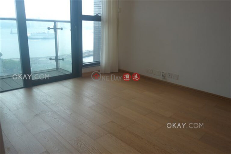 Luxurious 2 bed on high floor with harbour views | For Sale