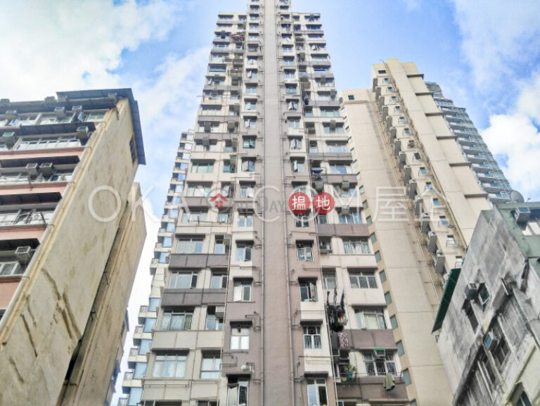2房1廁,極高層金港大廈出售單位
