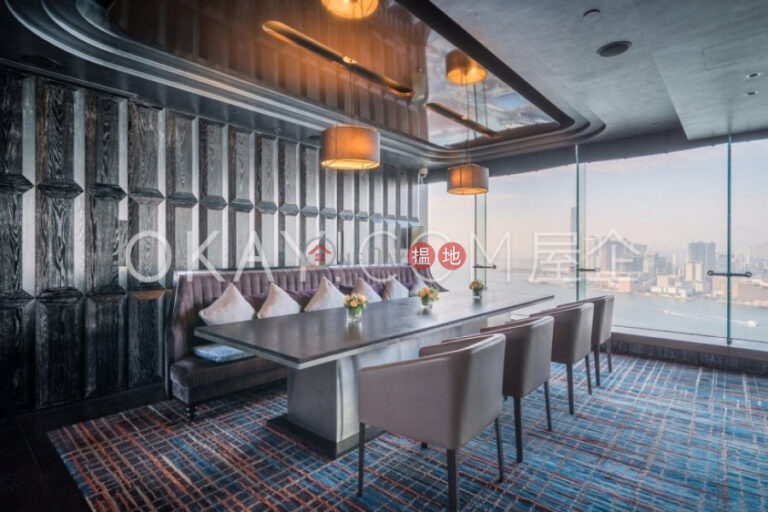 Stylish 1 bedroom with harbour views & balcony | For Sale