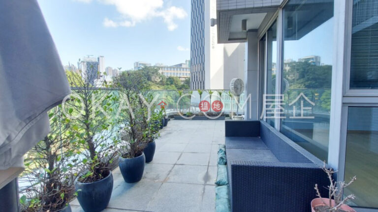 Rare 3 bedroom with terrace | For Sale