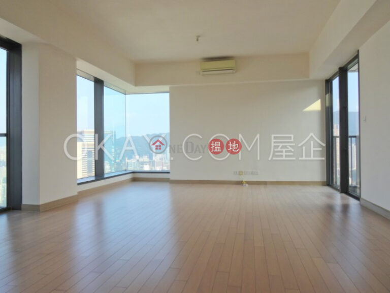 3房2廁,極高層,星級會所,露台萃峯出售單位