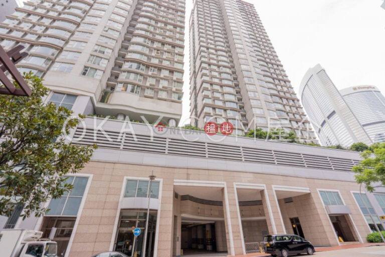 Luxurious 3 bedroom in Wan Chai | For Sale