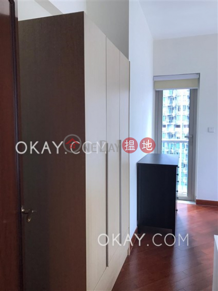 Tasteful 2 bedroom on high floor with balcony | Rental