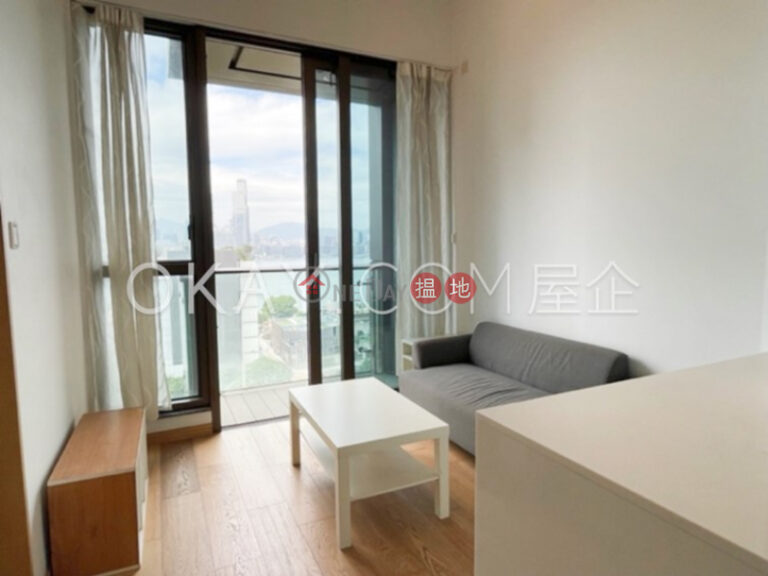 Luxurious 1 bedroom with sea views & balcony | For Sale