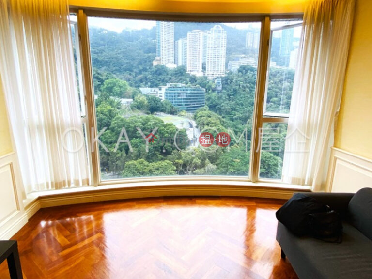 Stylish 2 bedroom on high floor | For Sale