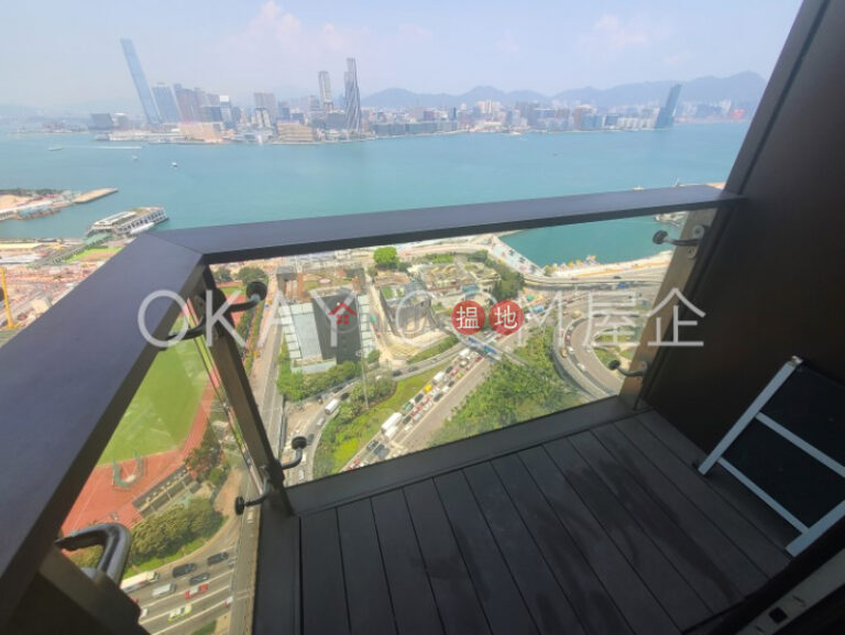 Charming 1 bedroom on high floor | For Sale