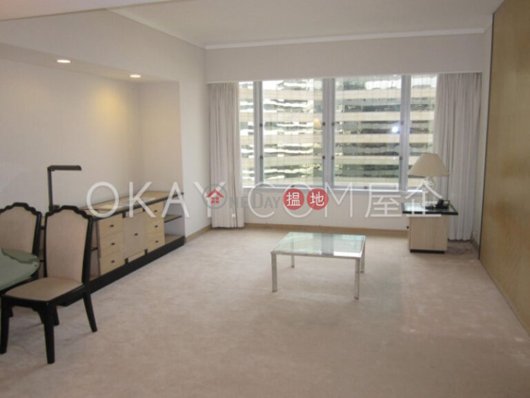 Lovely 2 bedroom on high floor with harbour views | For Sale