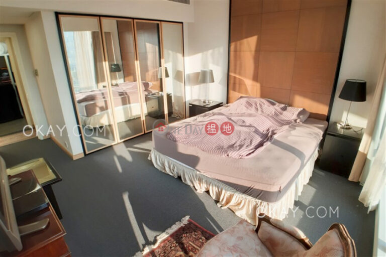 1房1廁,極高層,海景,星級會所《會展中心會景閣出售單位》