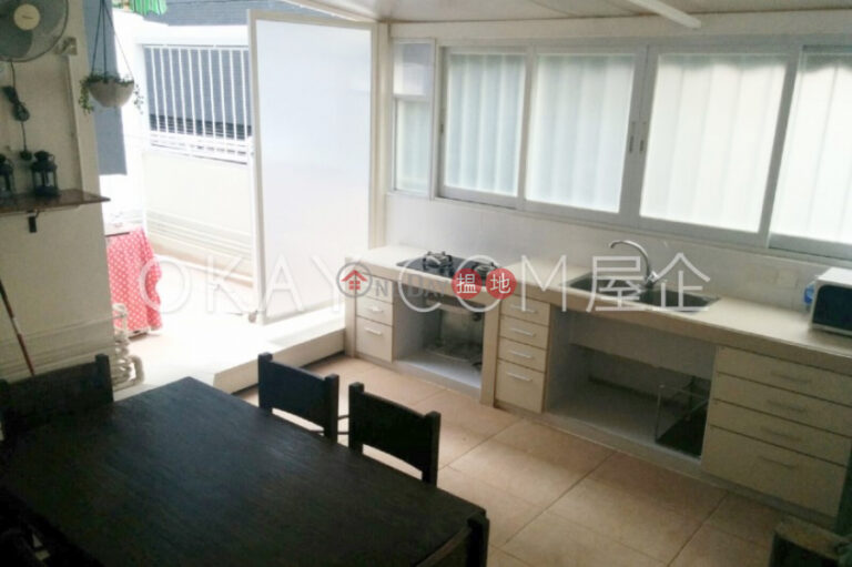Stylish 2 bedroom with terrace | Rental