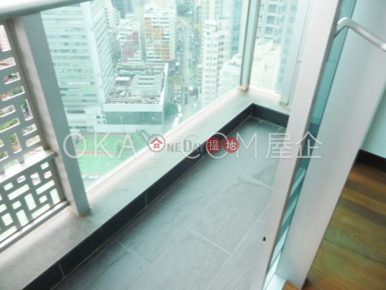 Lovely 2 bedroom on high floor | For Sale