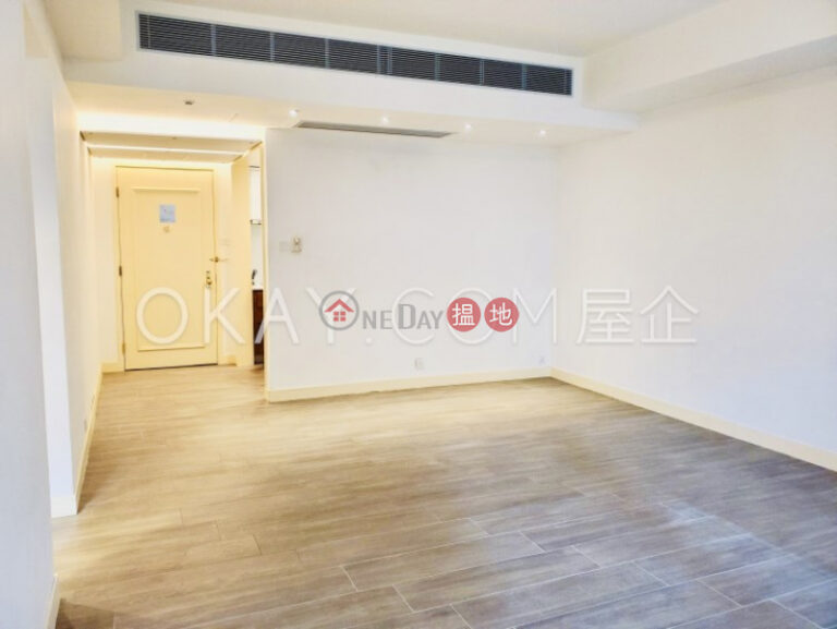 Tasteful 1 bedroom on high floor | For Sale