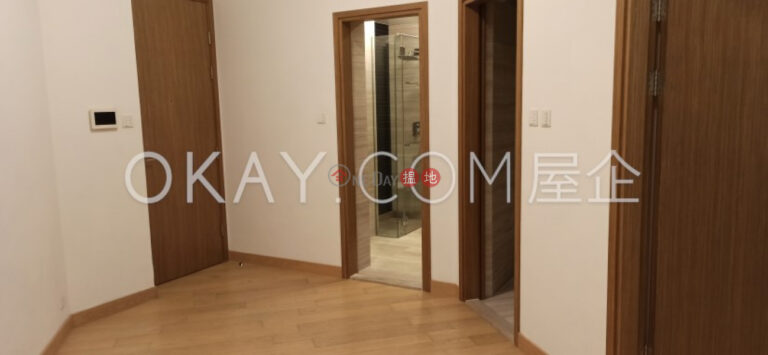 Lovely 1 bedroom with balcony | For Sale