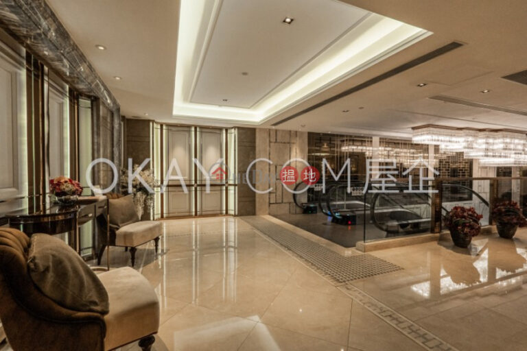 Elegant 2 bedroom with balcony | For Sale