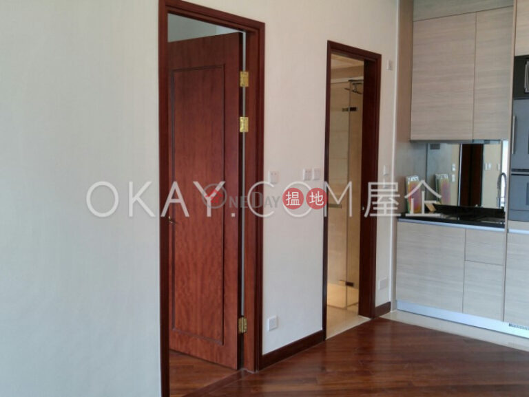 Lovely 1 bedroom with balcony | For Sale