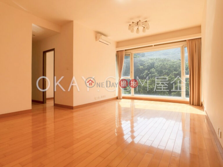 Luxurious 3 bedroom in Wan Chai | For Sale