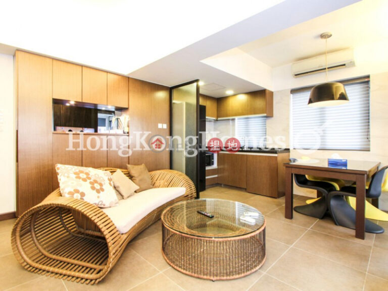 2 Bedroom Unit for Rent at Tung Shing Building