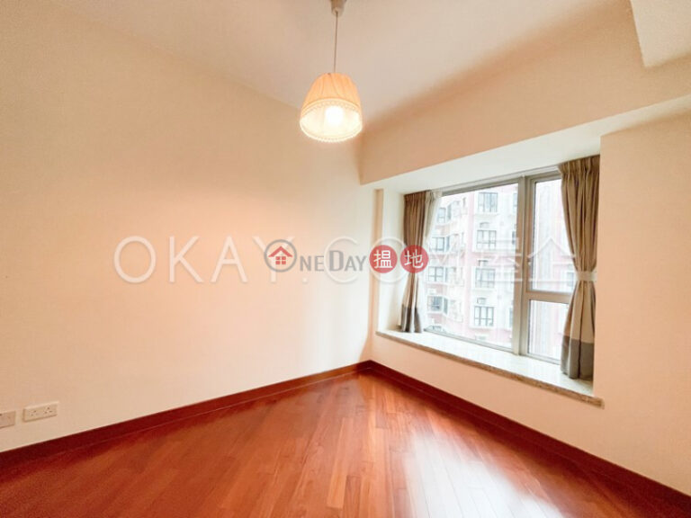 Gorgeous 2 bedroom with balcony | For Sale