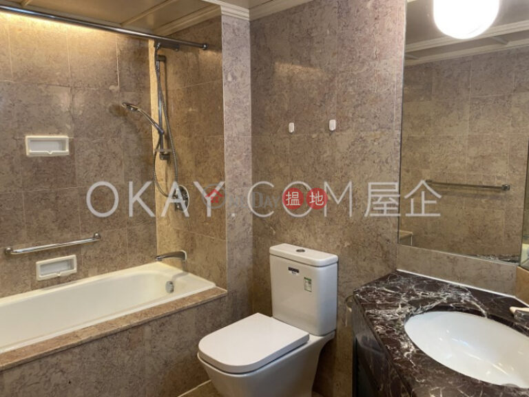 2房1廁,極高層,星級會所會展中心會景閣出租單位