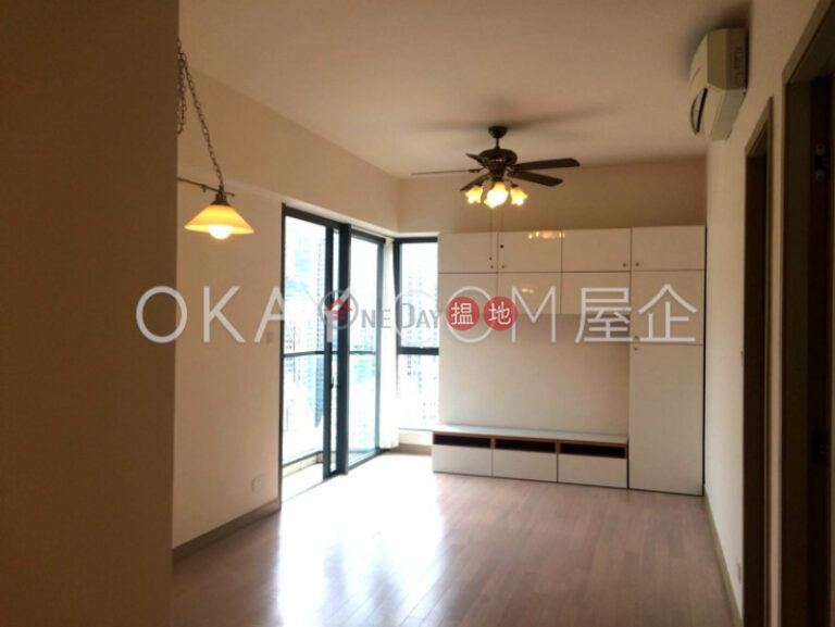 Nicely kept 2 bedroom on high floor with balcony | For Sale