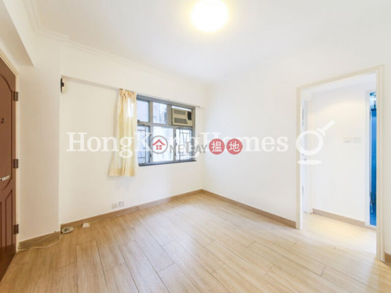 3 Bedroom Family Unit at Lok Ku House | For Sale