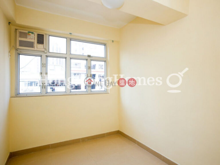 2 Bedroom Unit for Rent at Tak Wah Mansion