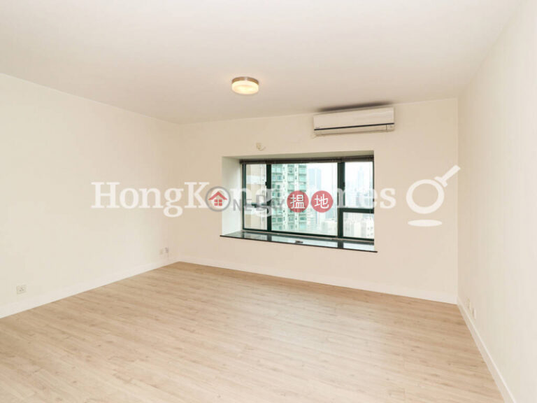 3 Bedroom Family Unit for Rent at Monmouth Place