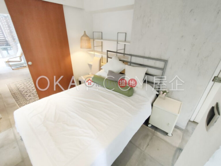 Lovely 1 bedroom with terrace | For Sale
