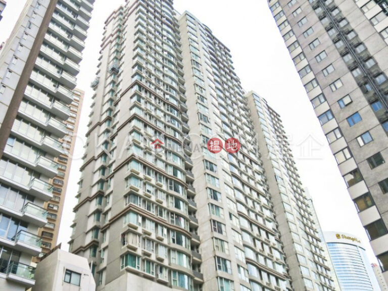 Unique 2 bedroom on high floor | For Sale