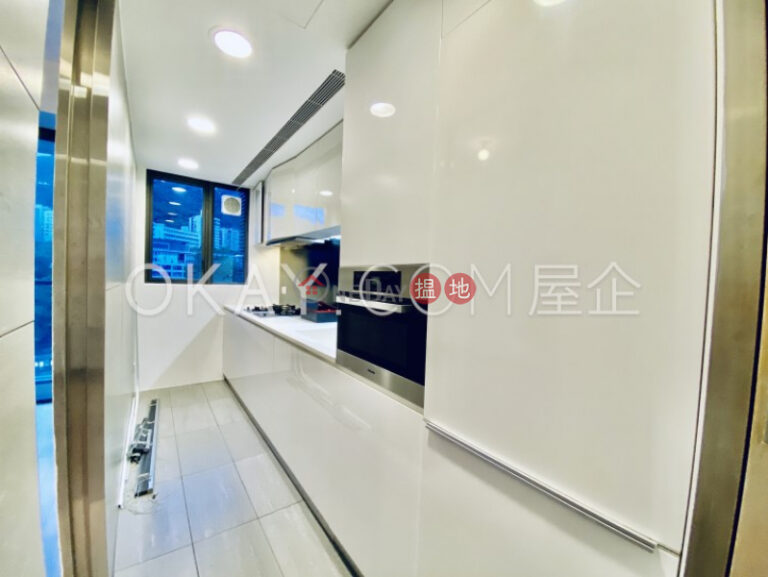 3房2廁,星級會所,露台《萃峯出售單位》