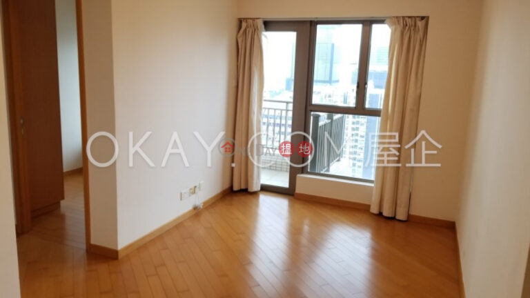 Intimate 2 bedroom on high floor with balcony | Rental