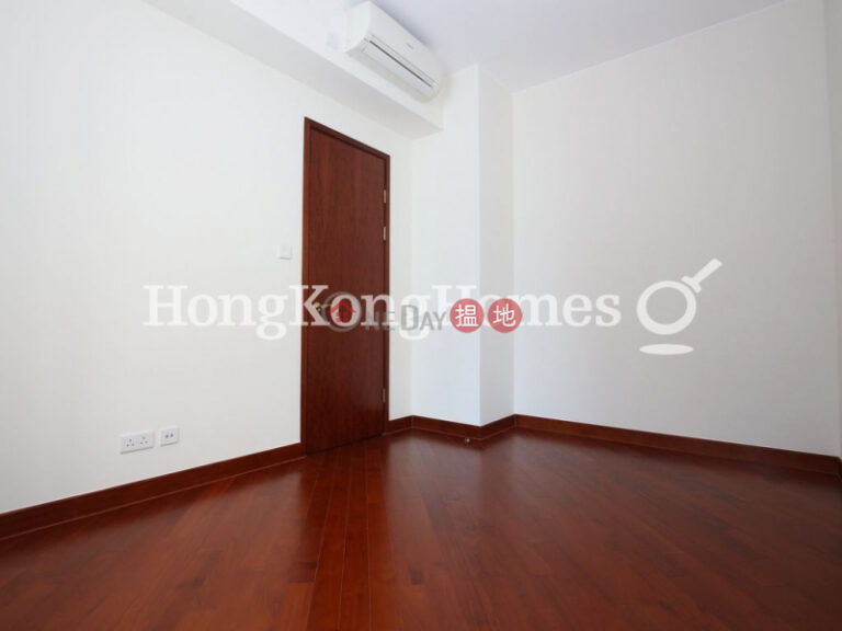 2 Bedroom Unit for Rent at The Avenue Tower 5