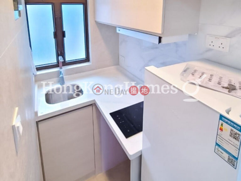 1 Bed Unit for Rent at Tower 2 Hoover Towers