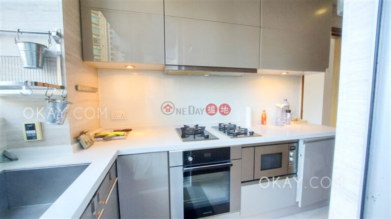 Rare 3 bedroom with terrace | Rental