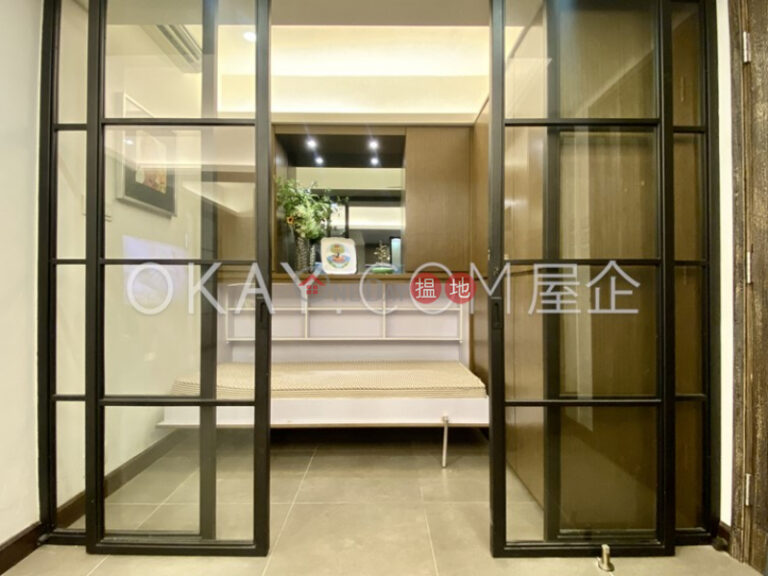 Tasteful 2 bedroom in Wan Chai | Rental