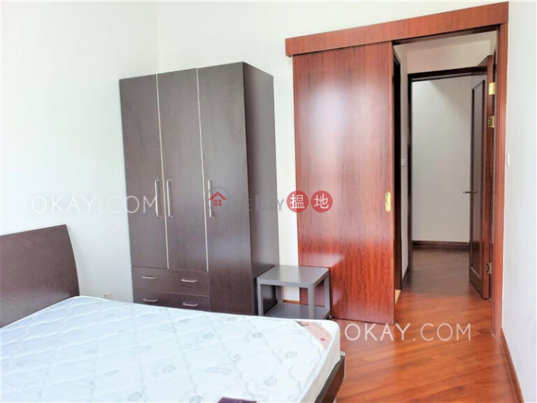 Elegant 1 bedroom on high floor with balcony | Rental