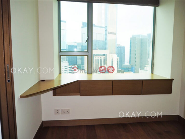 Stylish 2 bedroom on high floor with balcony | Rental