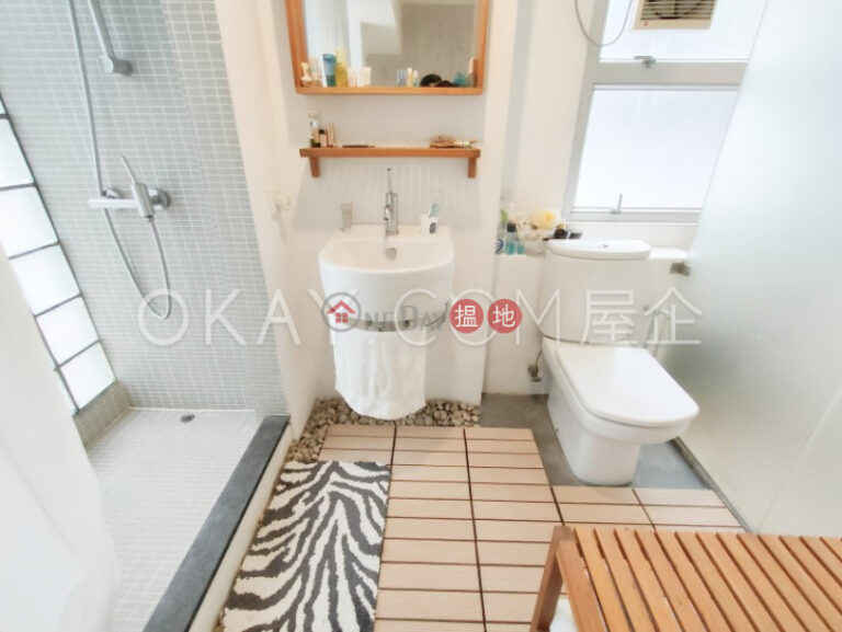 1房2廁《金冠大廈出租單位》