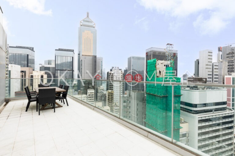 Rare penthouse with balcony | Rental
