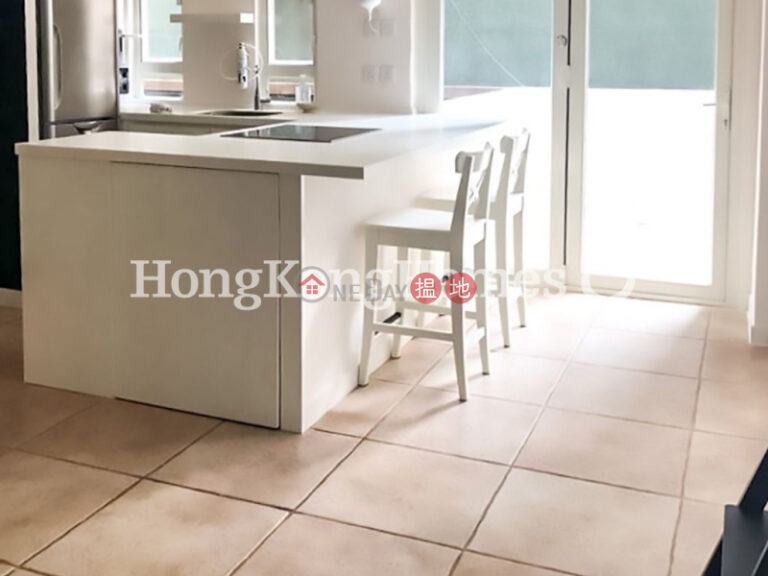 1 Bed Unit for Rent at Hung Fat Building